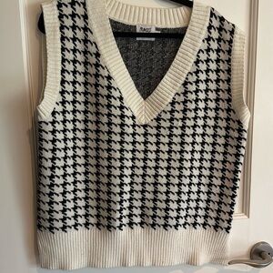 Princess Polly sweater vest
